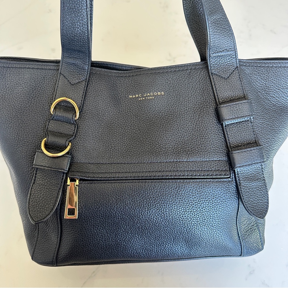 Marc Jacobs Black Pebbled Leather Tote - Medium - Excellent Condition👜🖤